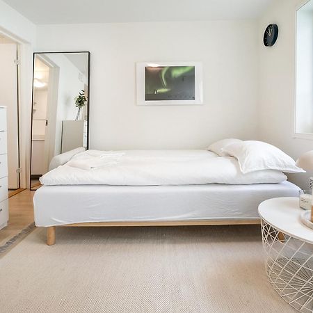 Book An Apartment Just For You In Central トロムソ エクステリア 写真