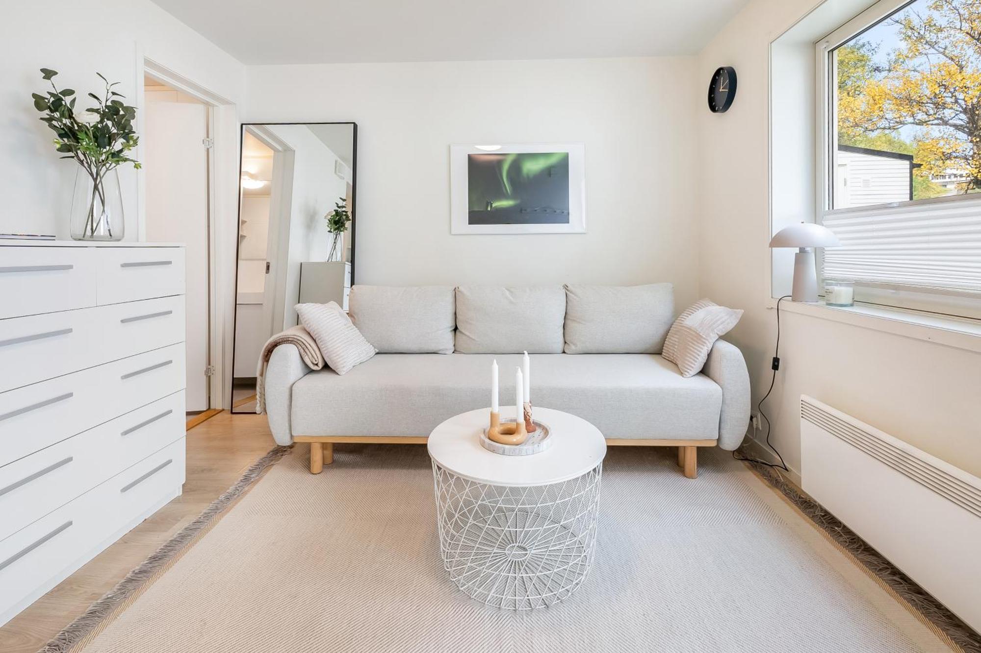 Book An Apartment Just For You In Central トロムソ エクステリア 写真