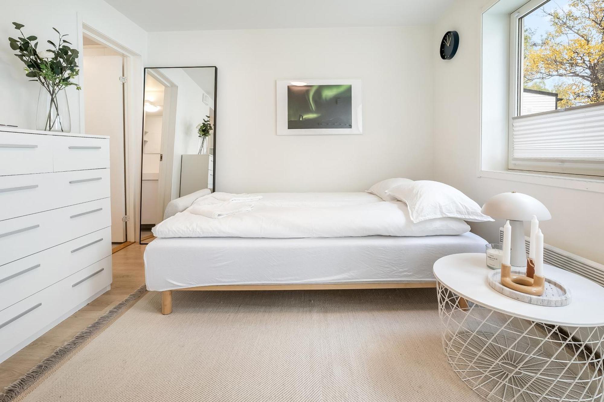 Book An Apartment Just For You In Central トロムソ エクステリア 写真